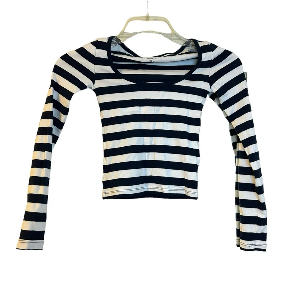 J.Crew Navy Blue Striped Scoop Neck Top